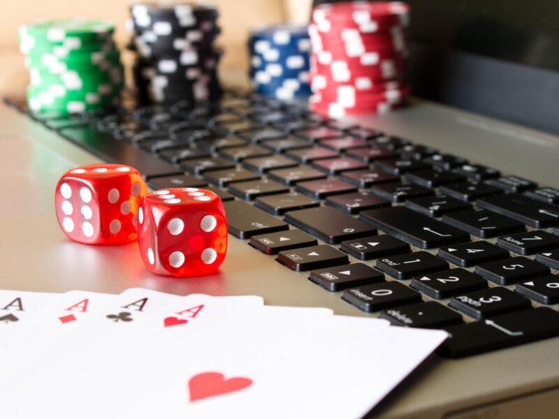     The Benefits of Playing Online Slots