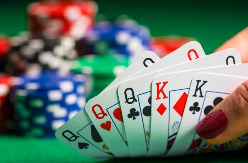  How does mathematical probability guide alphabet lottery number selection?